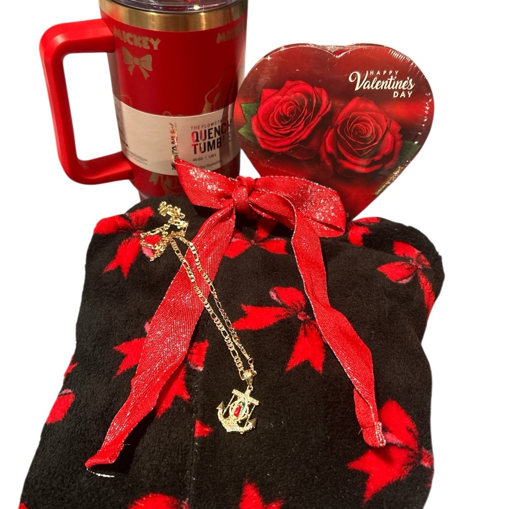 Red and Black Valentine's Gift Set